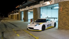 White cars lotus evora