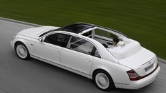 White cars maybach 62 s