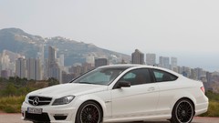 White cars Mercedes-Benz Coupé Mercedes Benz C63 Mercedes C 63 