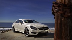 White cars Mercedes-Benz Mercedes Benz CLS63 AMG