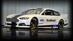 White cars nascar Ford Fusion