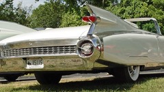 White convertible Cadillac 1959 old car Cadillac Eldorado