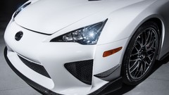 White front lexus lfa