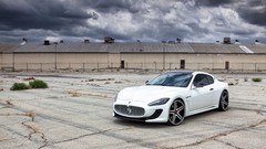White Maserati granturismo