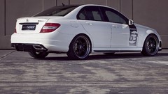 White Mercedes-Benz Mercedes Benz C63 Kicherer Mercedes Benz