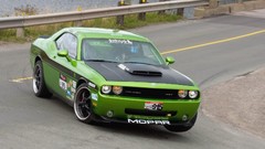 Widescreen Dodge Challenger SRT