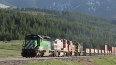 Widescreen locomotives trains BNSF
