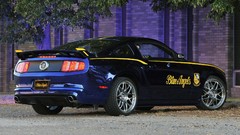 Widescreen muscle cars 2012 Mustang