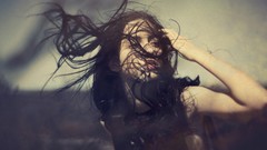 Wind woman brunettes