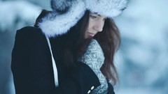 Winter cold woman models Cold Winter