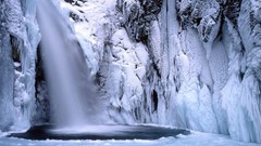 Winter Japan waterfalls