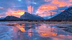Winter Mountains dawn light alberta lakes mount national park 
