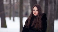 Winter woman brown eyes brunettes