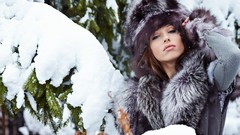 Winter woman brunettes