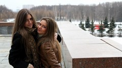 Winter woman outdoors brunettes