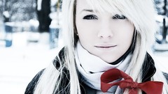 Winter woman white hair Ribbons bangs