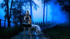 Wolves paths blondes