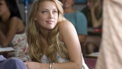 Woman Actress amber heard