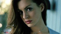 Woman Actress anne hathaway