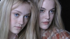 Woman Actress blondes blue eyes Dakota Fanning