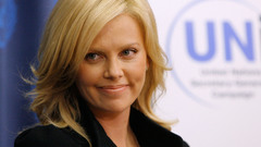 Woman Actress blondes charlize theron