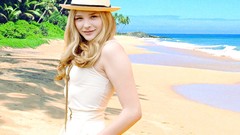 Woman Actress blondes chloe moretz
