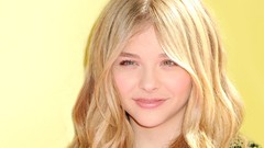 Woman Actress blondes chloe moretz