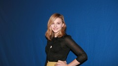 Woman Actress blondes chloe moretz