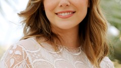 Woman Actress blondes elizabeth olsen