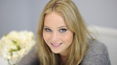 Woman Actress blondes jennifer lawrence