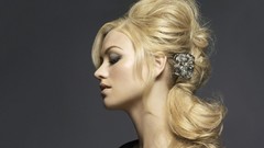 Woman Actress blondes yvonne strahovski