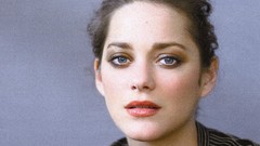 Woman Actress blue eyes brunettes marion cotillard