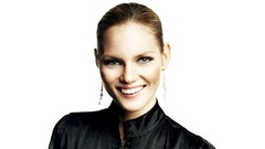 Woman Actress blue eyes brunettes models Mini Anden