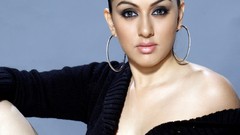 Woman Actress brunettes