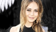 Woman Actress brunettes Alexis Dziena