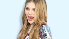 Woman Actress brunettes chloe moretz