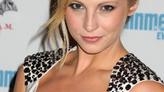 Woman Actress Candice Accola