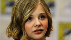 Woman Actress Celebrity chloe