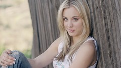 Woman Actress Celebrity kaley