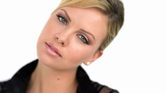 Woman Actress charlize theron