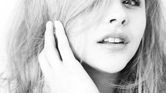 Woman Actress chloë grace moretz