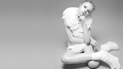 Woman Actress chloë grace moretz Simple Background greyscale