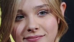 Woman Actress chloe moretz