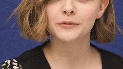 Woman Actress chloe moretz