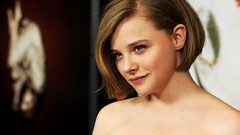 Woman Actress chloe moretz
