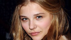 Woman Actress chloe moretz