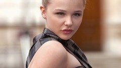 Woman Actress chloe moretz