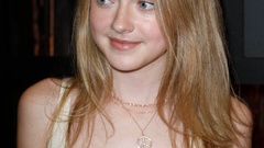 Woman Actress Dakota Fanning