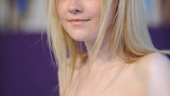 Woman Actress Dakota Fanning