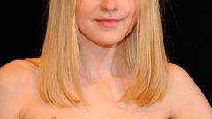 Woman Actress Dakota Fanning